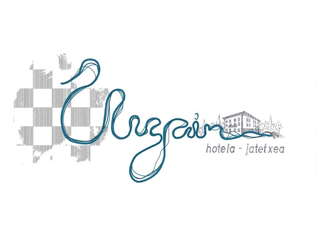 Hotel Urgain Oronoz-Mugaire ภายนอก รูปภาพ